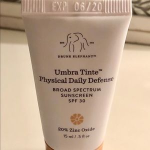 Drunk Elephant umbra tinte